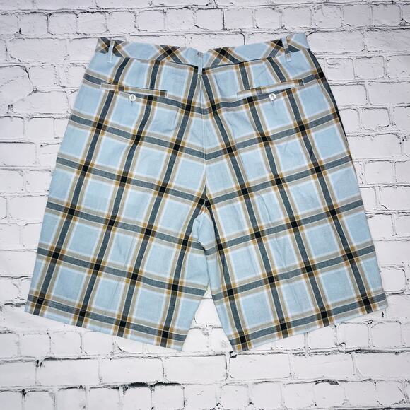 Steve Harvey Plaid Linen Short - Picture 2 of 6